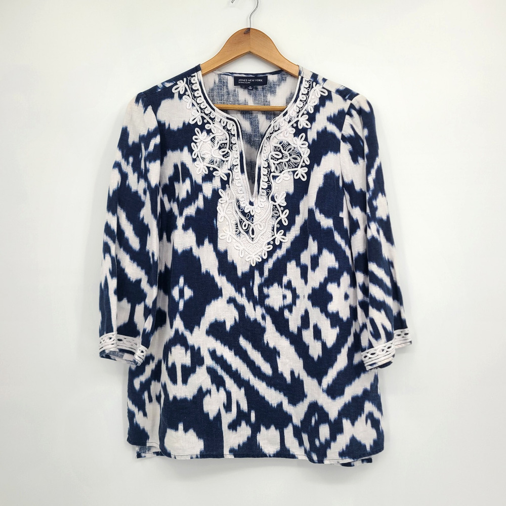 Jones New York Ikat Navy Linen Embroidered Top Boho Coastal Grandma Size M